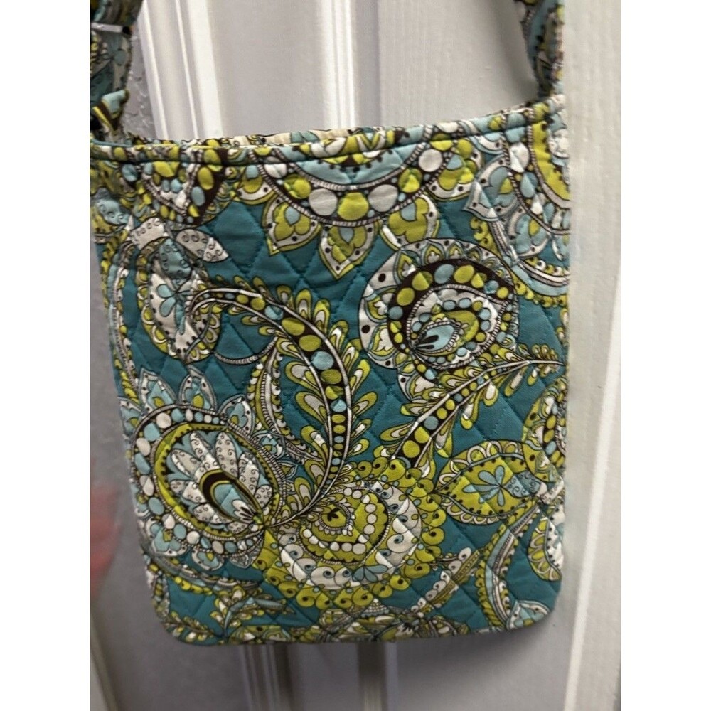 Vera Bradley Womens Rare &  Retired Green Quilted Peacock Crossbody Bag Purse - Picture 6 of 7